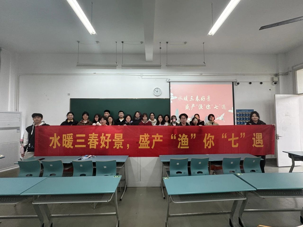 eb2a1e8c334adebef05b333338e37c54.jpg eb2a1e8c334adebef05b333338e37c54.jpg