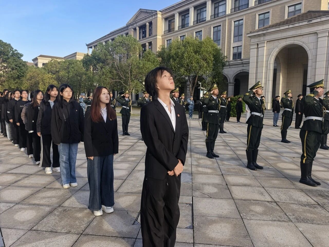 2d0ca45a1cdb5bb76a1889565e28dd5c.jpg 2d0ca45a1cdb5bb76a1889565e28dd5c.jpg