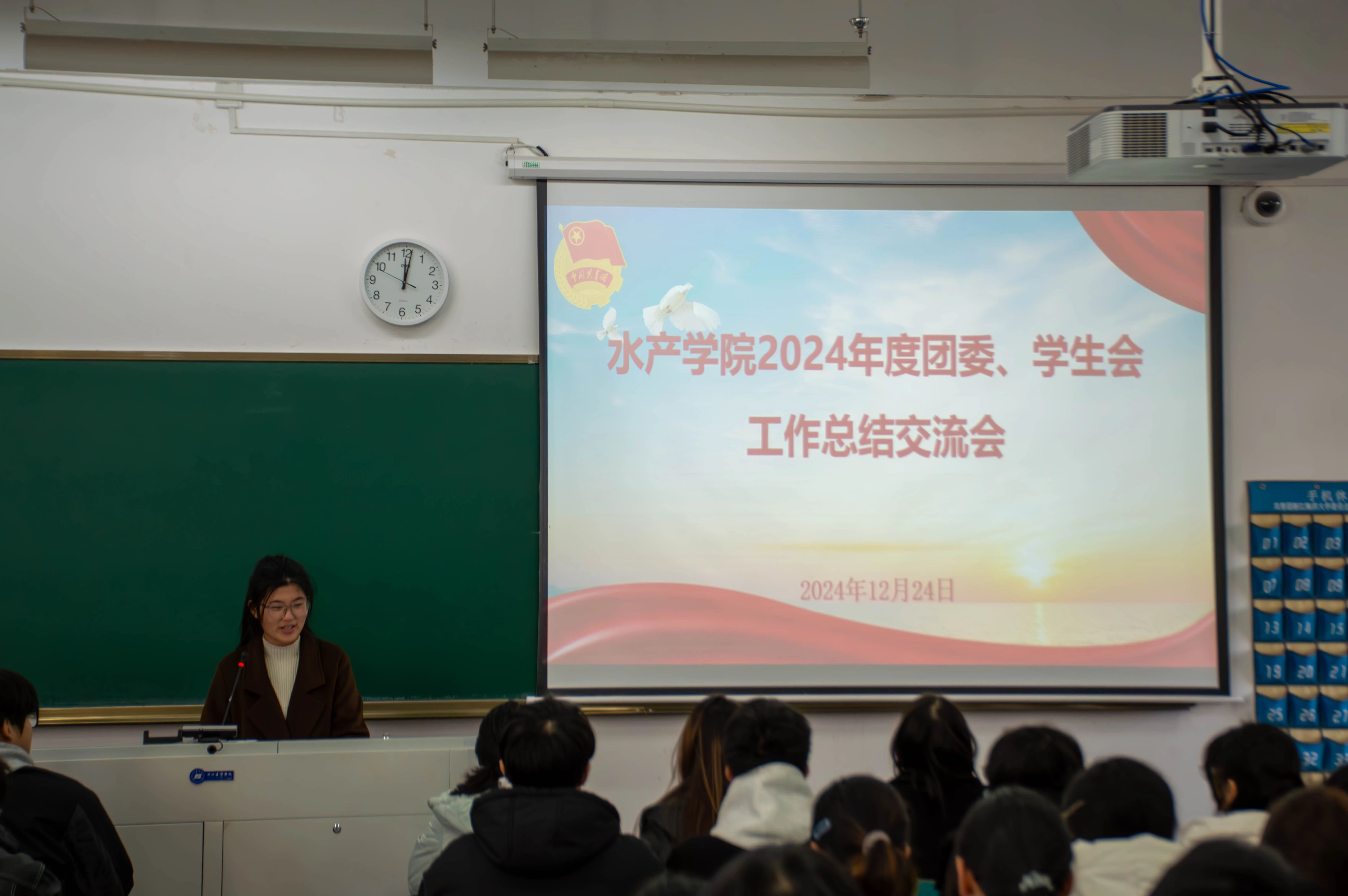 d1068434df2c4a67caee19bc8ad28c77.jpg d1068434df2c4a67caee19bc8ad28c77.jpg